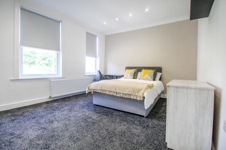 3 bedroom terraced house to rent - Photo 5