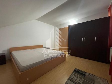 Jumatate de duplex in zona Braytim curte spatioasa - Fotografie 2