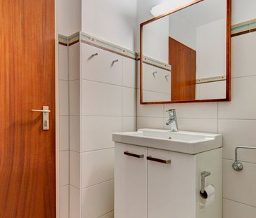 Coveted location near Rotkreuzplatz - Photo 4