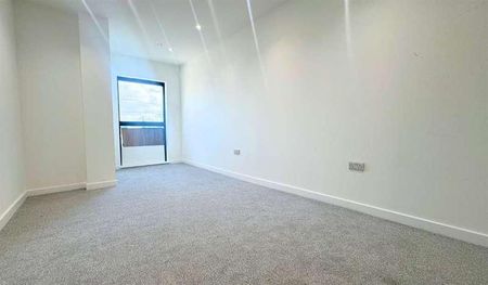 Maybank Road, London, E18 - Photo 2