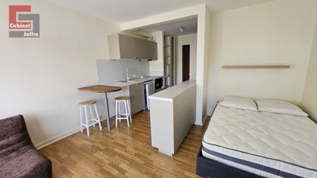 Location Appartement 1 pièce 26m² FONTAINEBLEAU 77300 - Photo 3