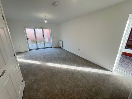 Bennett Street - Photo 2