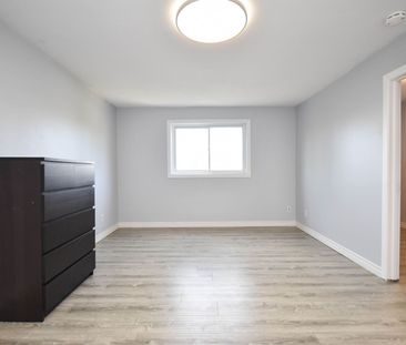 For Lease - 296 Altha Avenue Unit# Unit 2, Vanier and Kingsview Par... - Photo 1