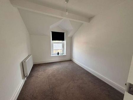 Ulverston Road, Dalton-in-furness, LA15 - Photo 4