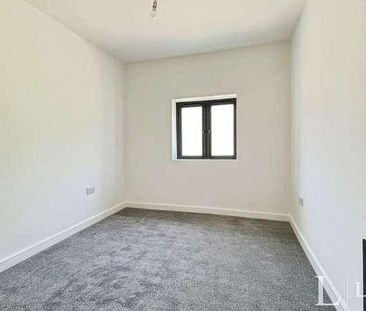 Victoria Mews, Victoria Avenue, Southend-on-sea, Essex, SS2 - Photo 2