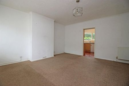3 bedroom end of terrace house to rent - Photo 3