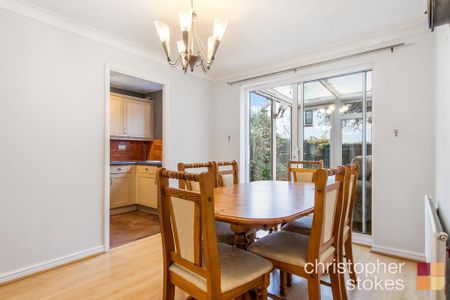 3 bedroom end of terrace house to rent - Photo 4