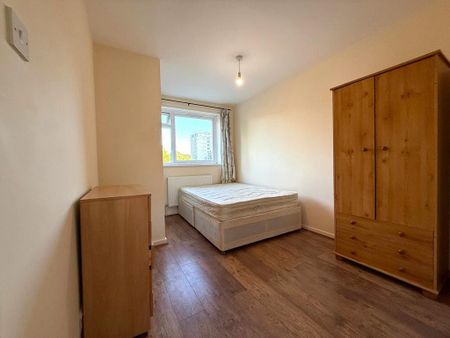 4 bedroom terraced house to rent - Photo 4