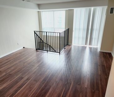 For Lease - 51 Baffin Court Unit# 722, Richmond Hill, Ontario - Photo 4