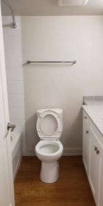 2bd 1ba, One and Two Bedroom Apartments, Laundry facilities - Photo 3