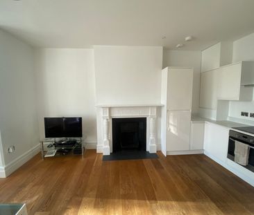 1 Bed Flat, New Church Rd, BN3 - Photo 3