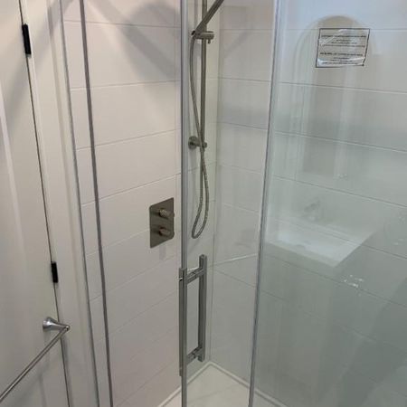 Grand 3 chambres, 2 salles de bain Métro Crémazie - Photo 4