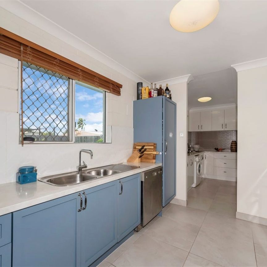 3 BEDROOM HOME IN CONDON! - Photo 1