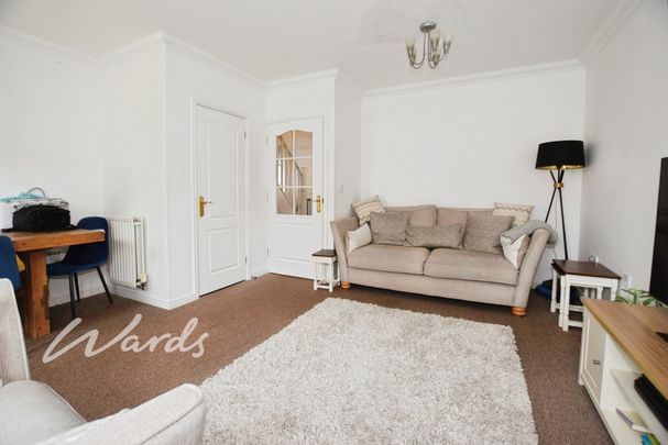 3 bedroom semi-detached house to rent - Photo 1