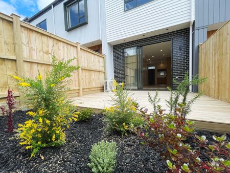 NEWLY BUILT Two bedroom home in Westgate - Photo 4