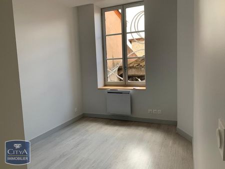 Location Appartement 3 pièces 62m² VILLEFRANCHE SUR SAONE 69400 - Photo 2