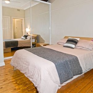 4/63 Elizabeth Bay Road, Elizabeth Bay NSW 2011 - Apartment For Rent | Domain - Photo 2