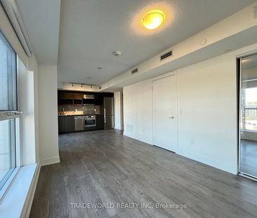 TRIDEL LUXURIOUS & SPACIOUS STUDIO INCREDIBLE AMENITIES ON SUBWAY LINE - Photo 4