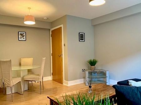 2 bedroom flat to rent - Photo 4