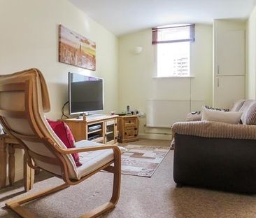 The Barley Yard, Old Mill Lane, Crewkerne - Photo 1