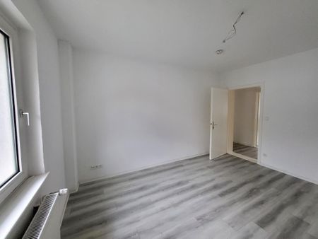SEMMELHAACK: 3,5 Zimmer-Whg. mit Balkon am Stöckener Wald - Photo 3