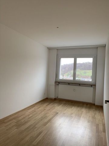 Apartment in the beautiful town of Münchenstein - Photo 3