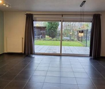 Appartement te huur in Bornem voor € 745 met 1 slaapkamer - Photo 2
