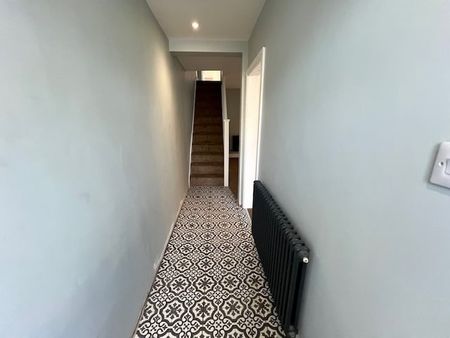 Severn Road, CARDIFF - Photo 4