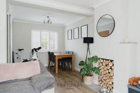 3 bedroom semi-detached house to rent - Photo 5