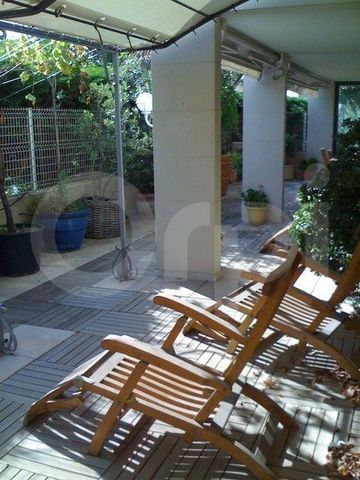 Appartement 3 pièces 108m2 MARSEILLE 8EME 1 870 euros - Photo 5