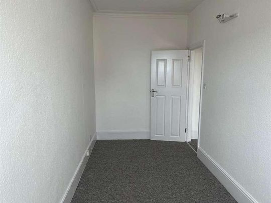 St Catherines Terrace, Hove, BN3 - Photo 1