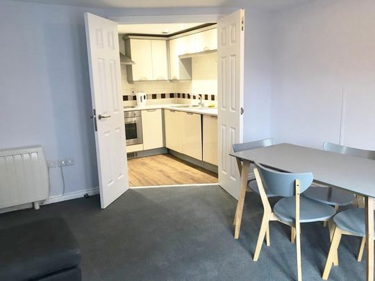 2 bedroom flat to rent - Photo 1