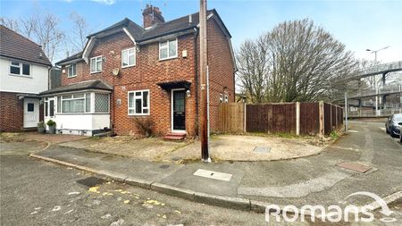 Lynch Close, Uxbridge, UB8 - Photo 3