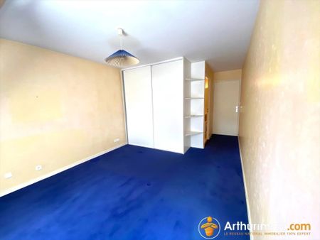 Location Appartement 4 pièces 120 m2 à Quimper - Photo 3