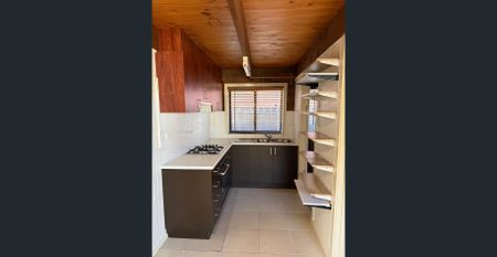 Cosy One-Bedroom Unit – Utilities Included! - Photo 3