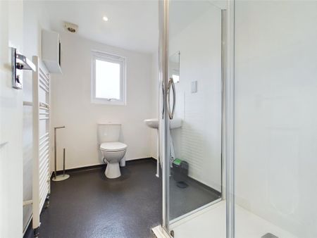 4 bedroom terraced house to rent - Photo 2