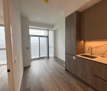 For Lease - 8 Interchange Way Unit# 2708, Vaughan, Ontario - Photo 1