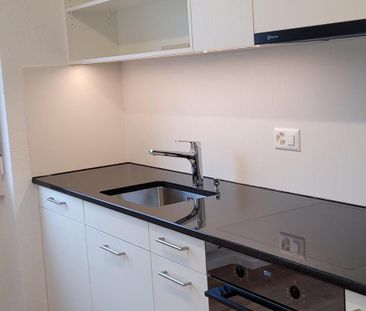 Helle 2.5-Zimmerwohnung für Singles - Foto 1