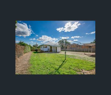 Charming Post War Home - Photo 5