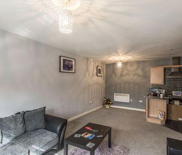 2 bedroom apartment to rent - Photo 6