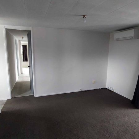 3 Bedrooms in Kelvin Grove - Photo 4