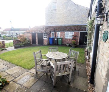 2 bedroom Cottage to let - Photo 5