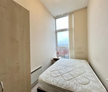 2 bedroom apartment to rent - Photo 6