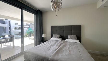 Middle Floor Apartment · Selwo - Photo 4