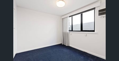 North facing with city convenience - Photo 3