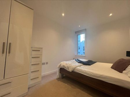 2 bedroom apartment to rent - Photo 5