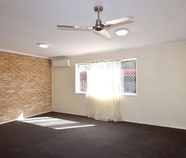 VERY NEAT AND TIDY UNIT IN IDEAL LOCATION - Photo 5