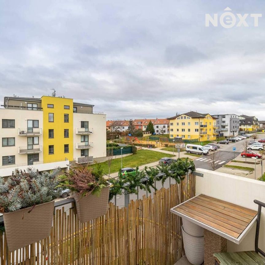 Pronájem bytu 2+kk 55 m², T. G. Masaryka 1067, Horoměřice - Photo 1