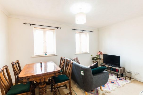 1 bedroom flat to rent - Photo 1