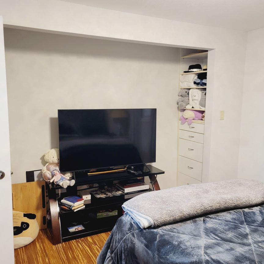 For Lease - 1127 Bleiler Street, Cambridge, Ontario - Photo 1